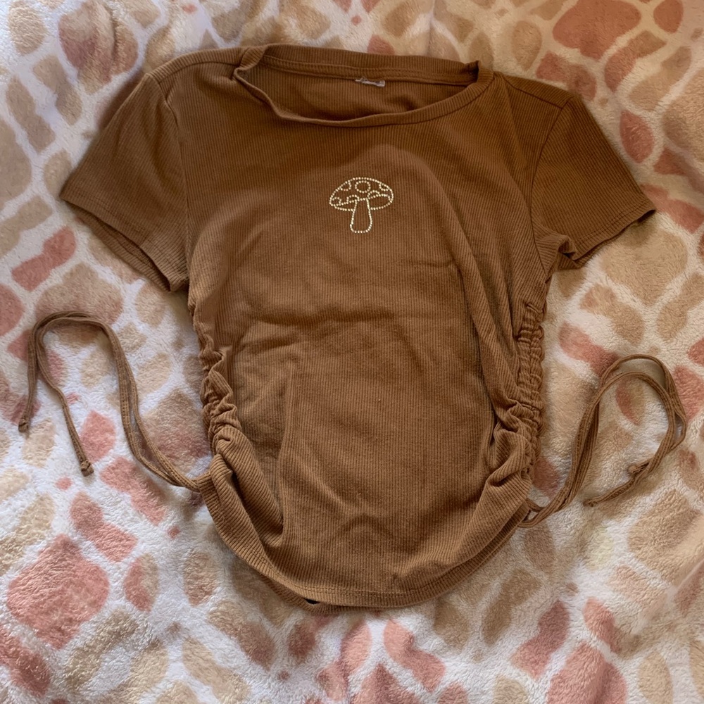 Brown Ruched Short Sleeve Tee